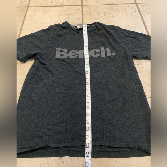 Bench. Gray Graphic Logo T-Shirt S/P - Picture 7 of 7